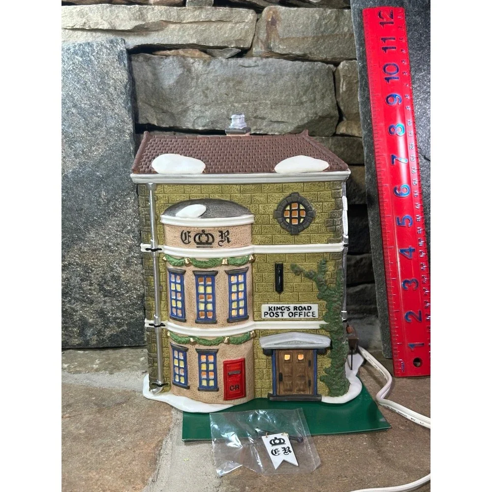 Department 56 Kings Road Post Office Dickens Village Lighted Boxed #58017